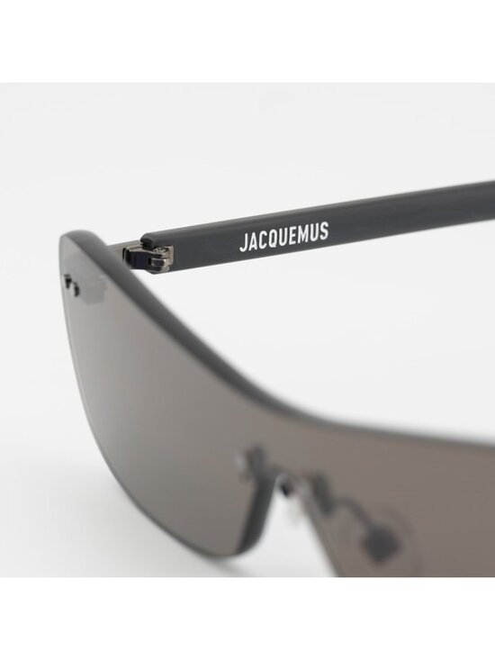Jacquemus MIRADA JAC/69 C1 Sunglasses Matte Grey Shield Frame, Grey Lenses main image 6